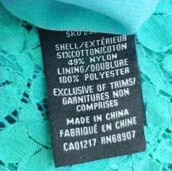 LA CHATEAU TEAL LACE TANK TOP - Picture 3 of 8